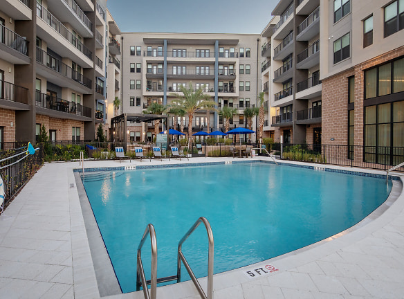 Broadstone River House Apartments - Jacksonville, FL