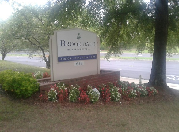 Brookdale Big Creek Roswell Apartments - Roswell, GA