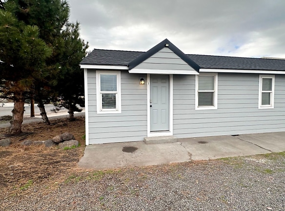 815 NW 3rd St - Prineville, OR