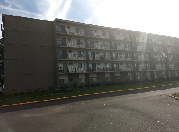 Riverside Towers Apartments - Coshocton, OH