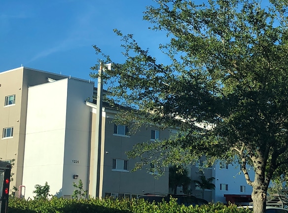 St Joseph Manor Apartments - Pompano Beach, FL