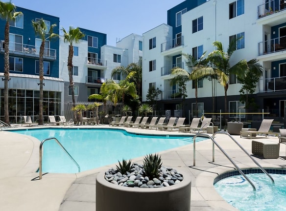 Avalon Playa Vista Apartments - Los Angeles, CA