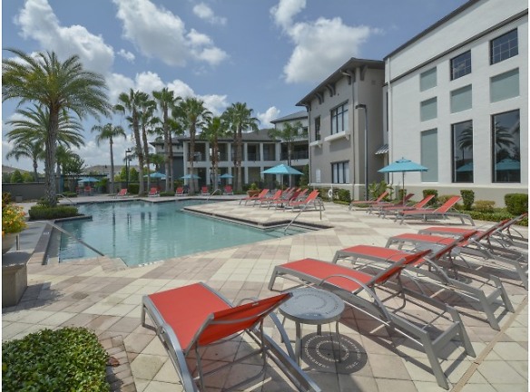 Northbridge Apartment Homes On Millenia Lake - Orlando, FL
