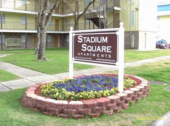 Stadium Square - Baton Rouge, LA