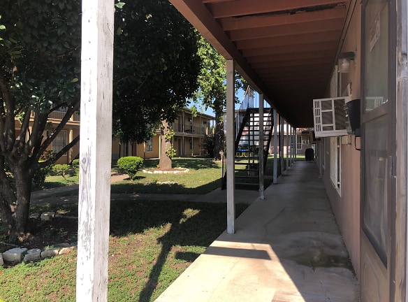 Chateau West Apartments - Killeen, TX