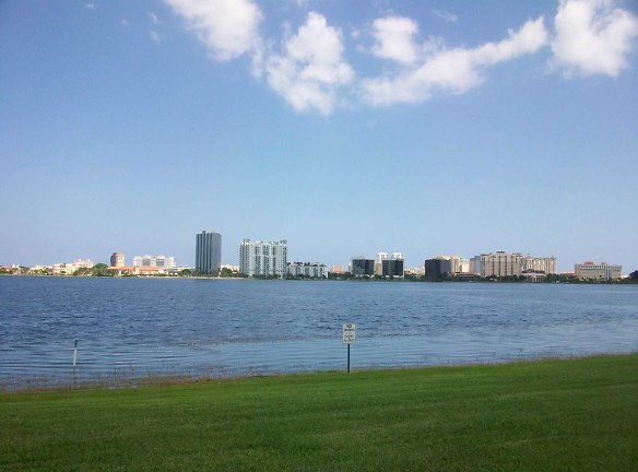 Clear Lake Club - West Palm Beach, FL