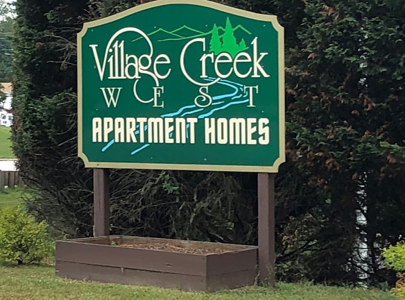 Village Creek West Apartments - Asheville, NC
