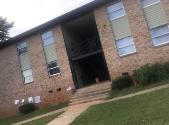Park Hill Apartments - Gainesville, GA