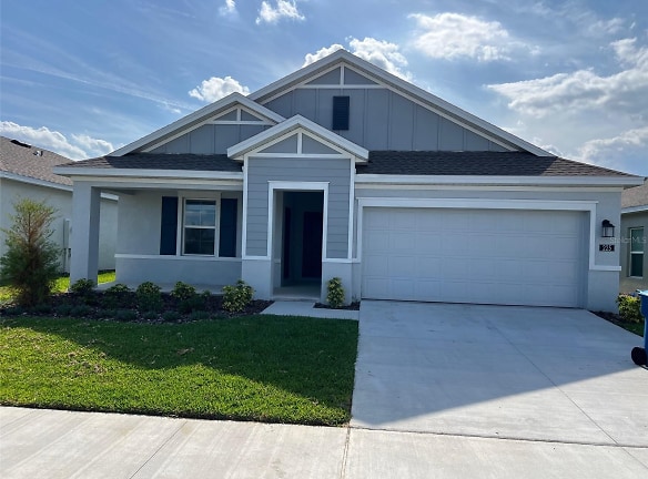 225 Lawson Ave - Haines City, FL