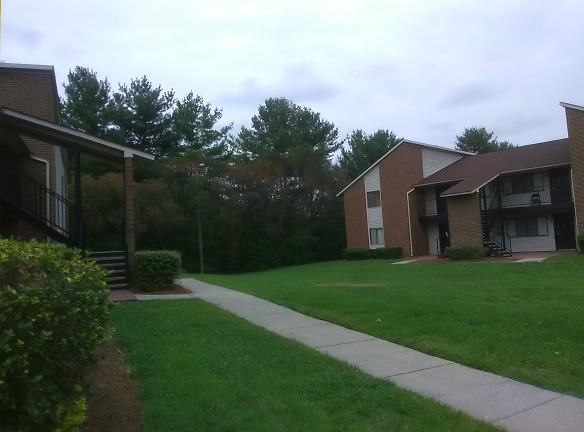 Rockwood Manor Apartments - Greensboro, NC