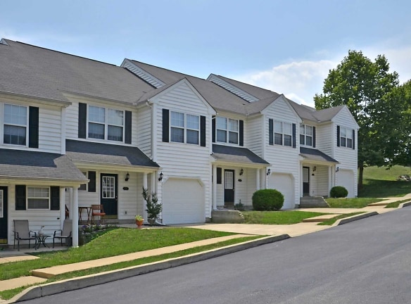 The Fairways Apartments & Townhomes - Thorndale, PA