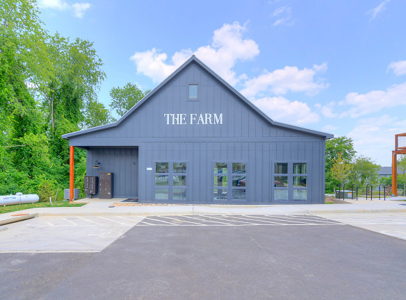 The Farm Apartments - Blacksburg, VA