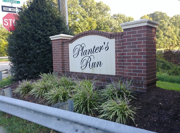 Planters Run Apartments - Dover, DE