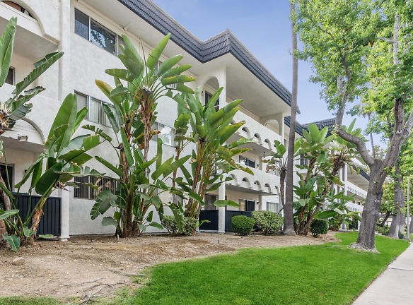 Palmilla Apartments - San Diego, CA