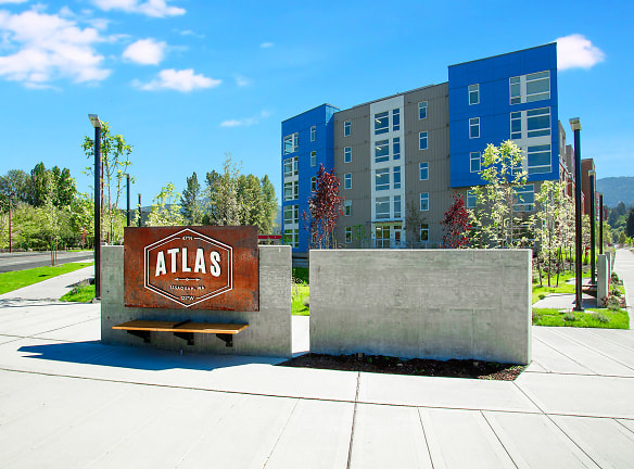 Atlas Apartment Homes - Issaquah, WA