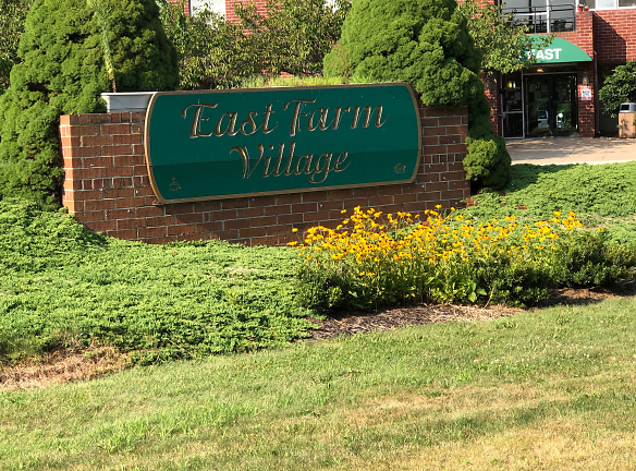 East Farm Village Apartments - East Haven, CT