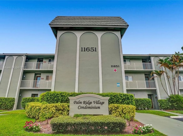 11651 Royal Palm Blvd unit 000 - Coral Springs, FL