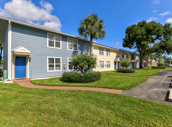 Cypress West Apartments - Fort Myers, FL