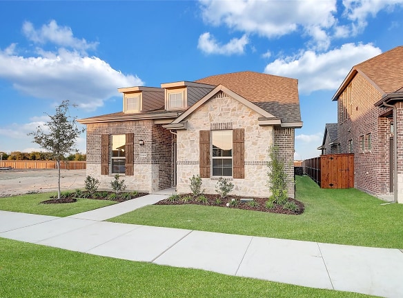 12424 Iveson Dr - Haslet, TX