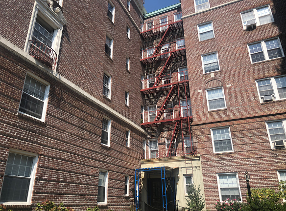 Washington Irving Gardens Apartments - Tarrytown, NY