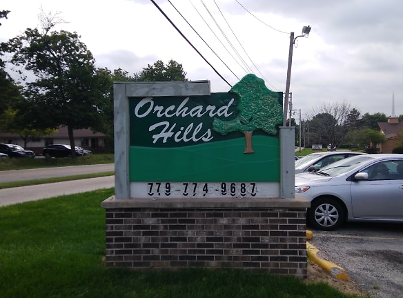 Orchard Hills Apartments - Rockford, IL