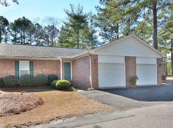 255 Prospect St - Southern Pines, NC