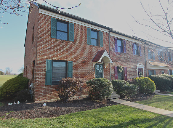 214 Troon Ct unit 214 - Royersford, PA