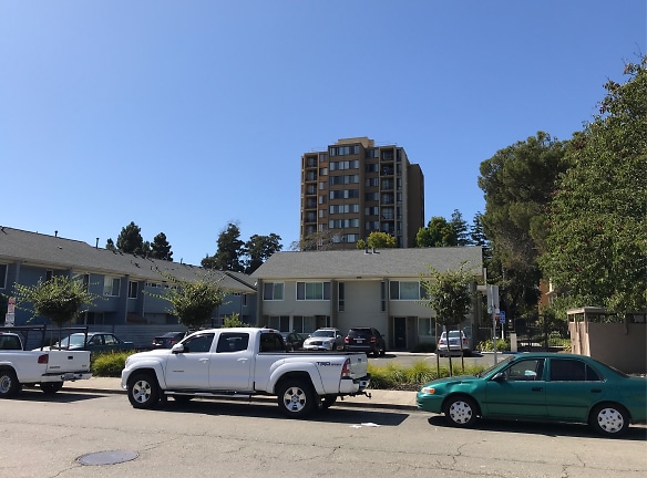 Mohr 1 Apartments - Oakland, CA