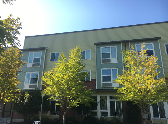 Trenton Terrace Apartments - Portland, OR