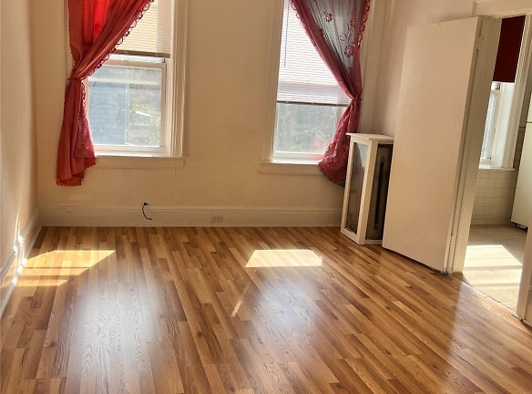 8720 Jamaica Ave #2 - Queens, NY