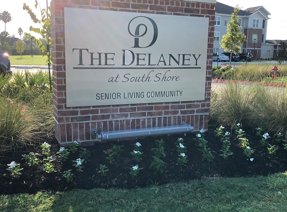 Delaney At Southshore Apartments - League City, TX