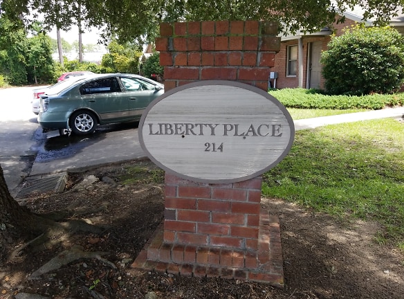 Liberty Place Apartments - Hinesville, GA