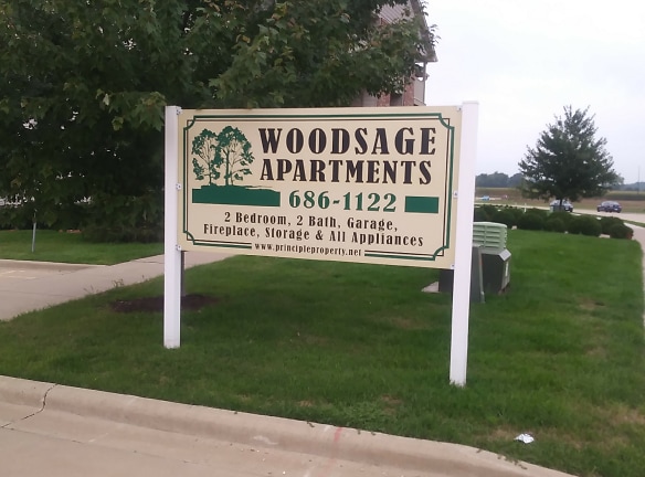 Woodsage Apartments - Peoria, IL