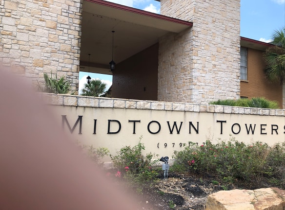 Midtown Towers Apartments - Bryan, TX