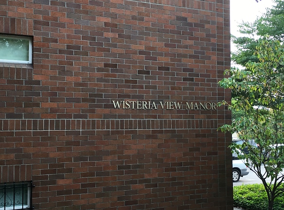 Wisteria View Manor Apartments - Seattle, WA