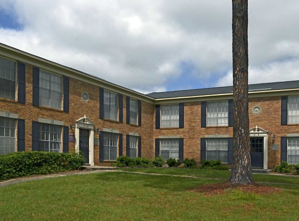 Wesleyan Gardens Apartment Homes - Macon, GA