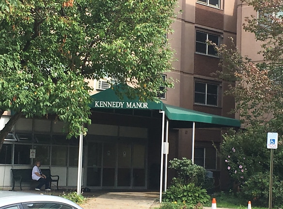 Kennedy Manor Apartments - Pawtucket, RI