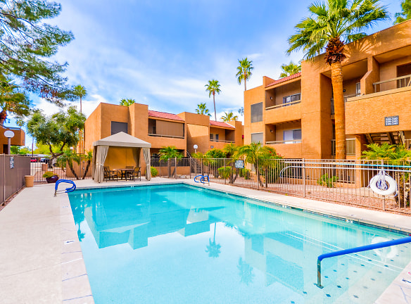 Biltmore Promenade Apartments - Phoenix, AZ