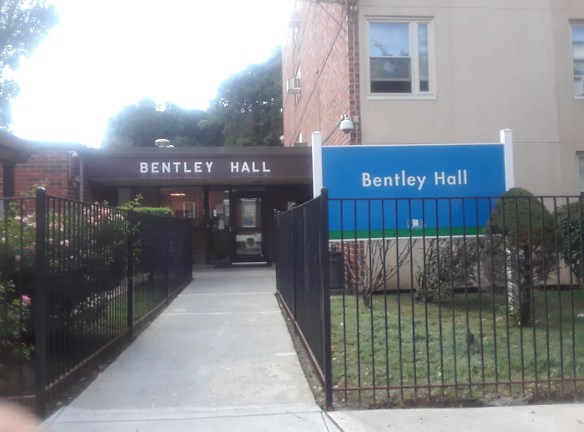 Bentley Hall Apartments - Philadelphia, PA