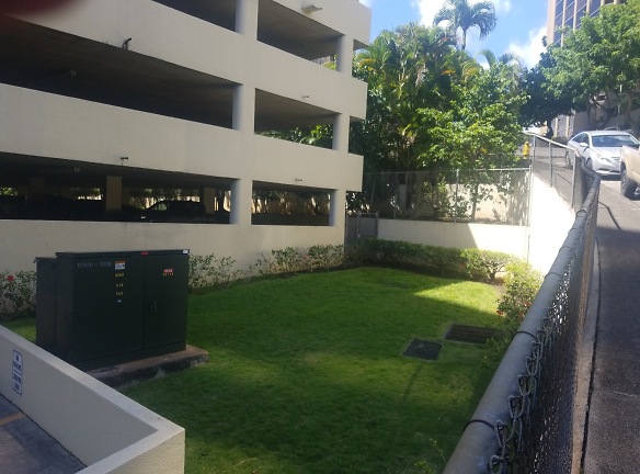 Nuuanu Brookside Apartments - Honolulu, HI