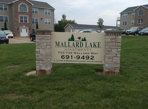 Mallard Lake Apartments - Washington, IL