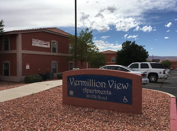 Vermillion View Apartments - Page, AZ