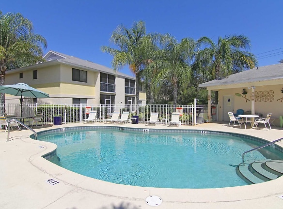 Villas Du Soleil Apartments - Sanford, FL