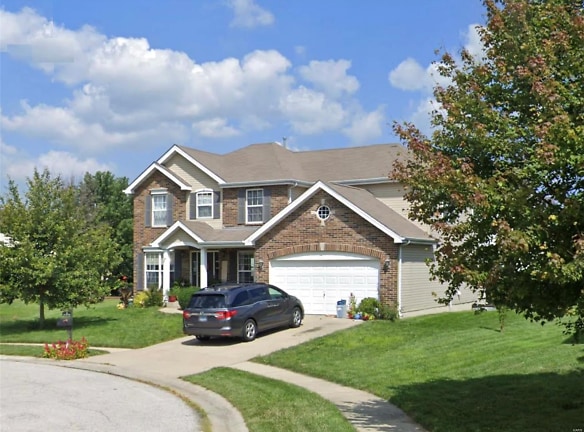 6805 Tara Manor Dr - Fairview Heights, IL
