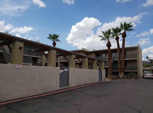 Desert Arbor I & II Apartments - Phoenix, AZ