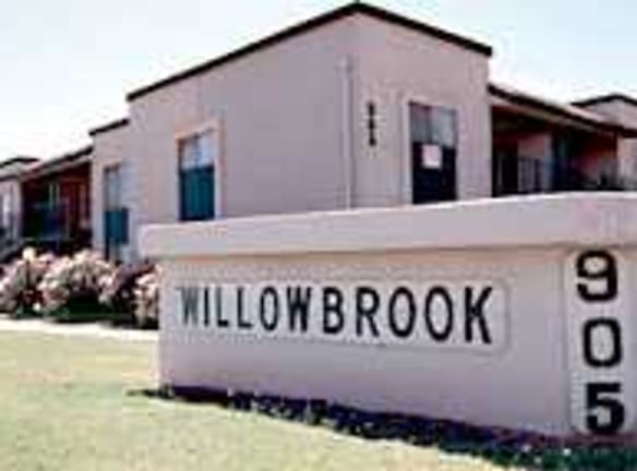Willowbrook Apartments - Tempe, AZ