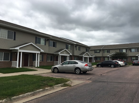 WESTPOINT APARTMENTS - Sioux Falls, SD