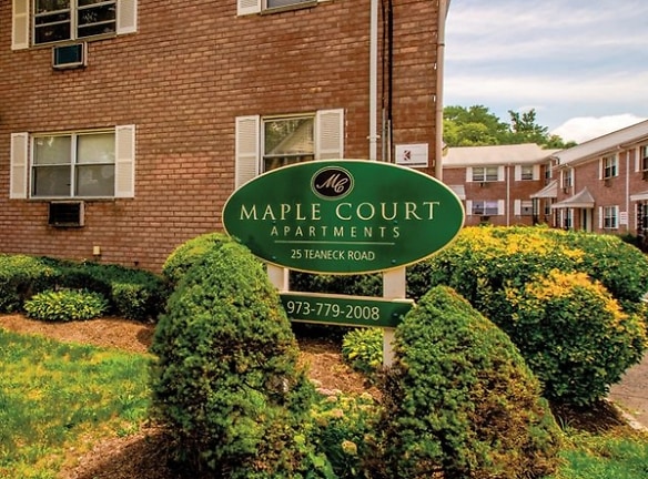 Maple Court Apartments - Ridgefield Park, NJ