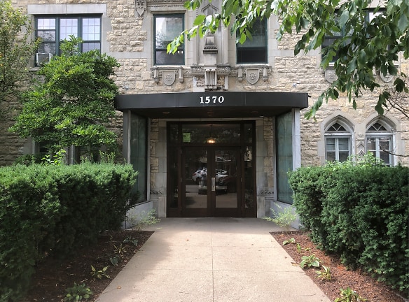 1570 Oak Ave Apartments - Evanston, IL