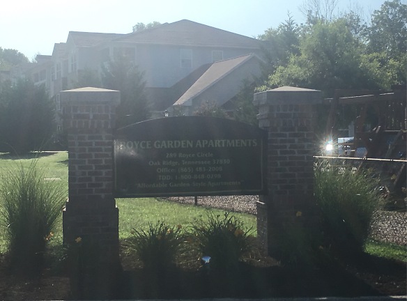 Royce Gardens Apartments - Oak Ridge, TN